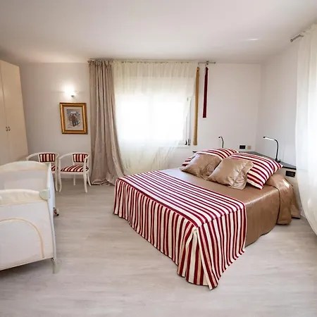 Apartment Il Cortiletto - Lores