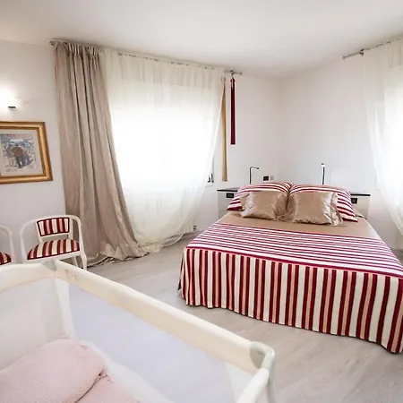Apartment Il Cortiletto - Lores